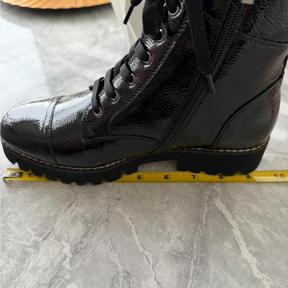 DONALD PLINER Lace-Up Lug Combat Boot 5.5 - Picture 11 of 11